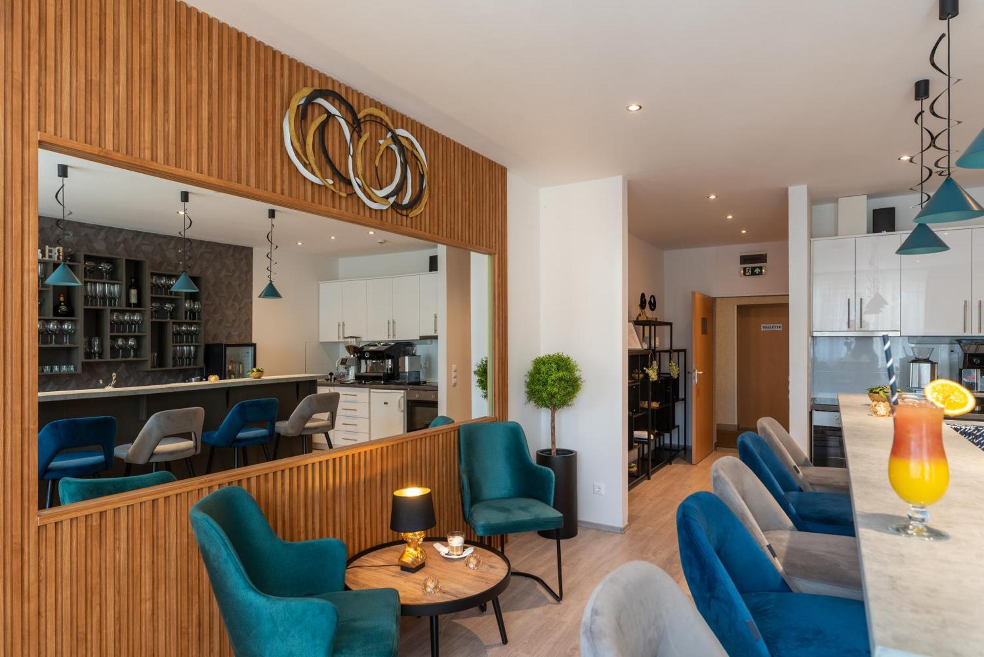 Sárvár Holdvirag Hotel المظهر الخارجي الصورة